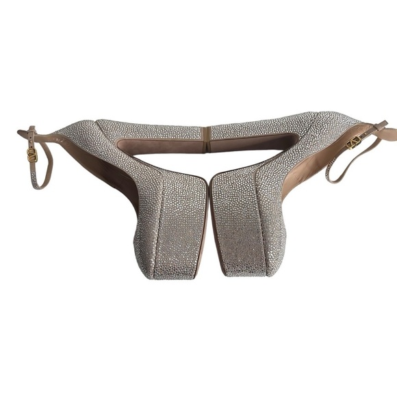 Valentino Garavani Tan-Go Pump with Crystals 155mm Size IT 41/ US 11 - Picture 5 of 12